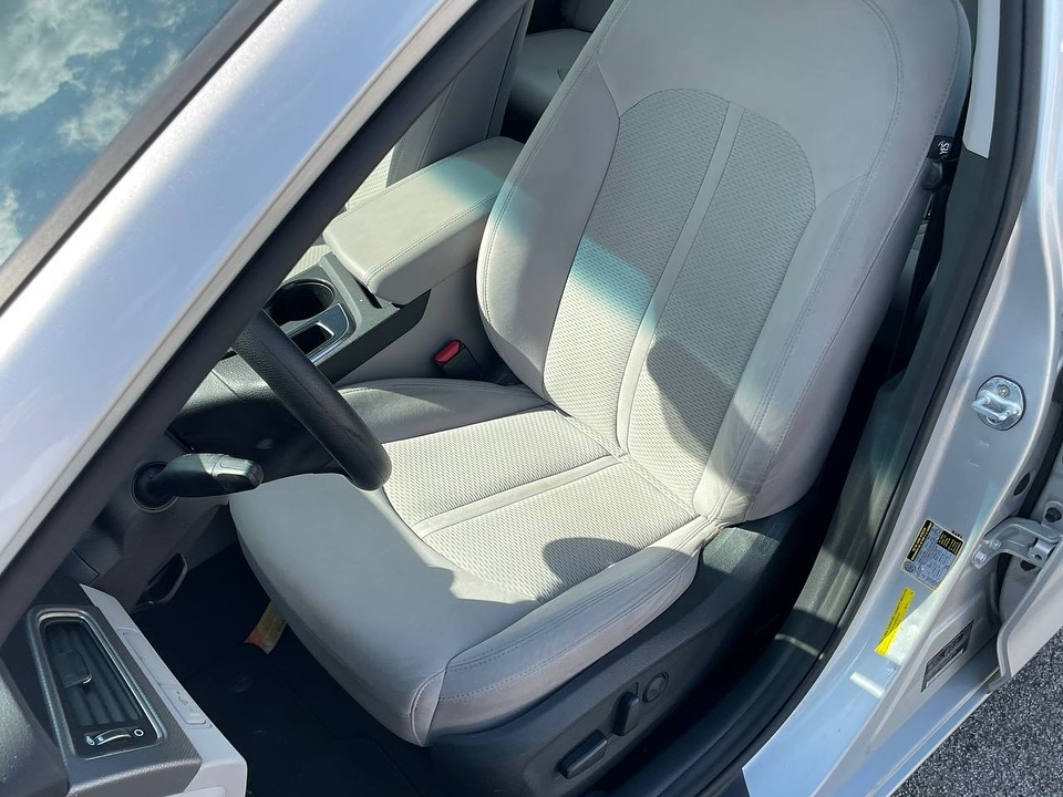 
								2015 Hyundai Sonata Eco Sedan 4D full									