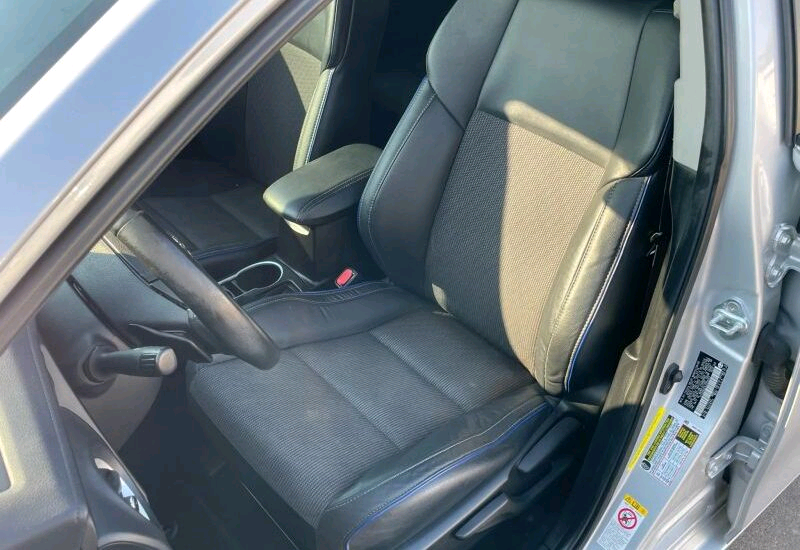 
								2018 Toyota Corolla SE Sedan 4D full									