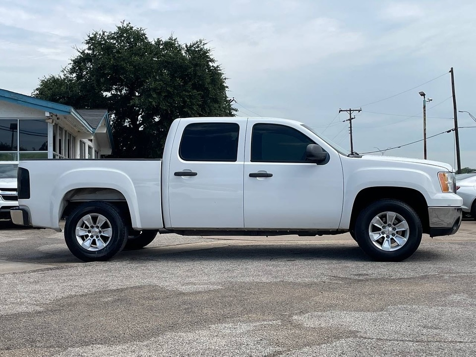
								2013 GMC Sierra 1500 Crew Cab SL Pickup 4D 5 3/4 ft full									